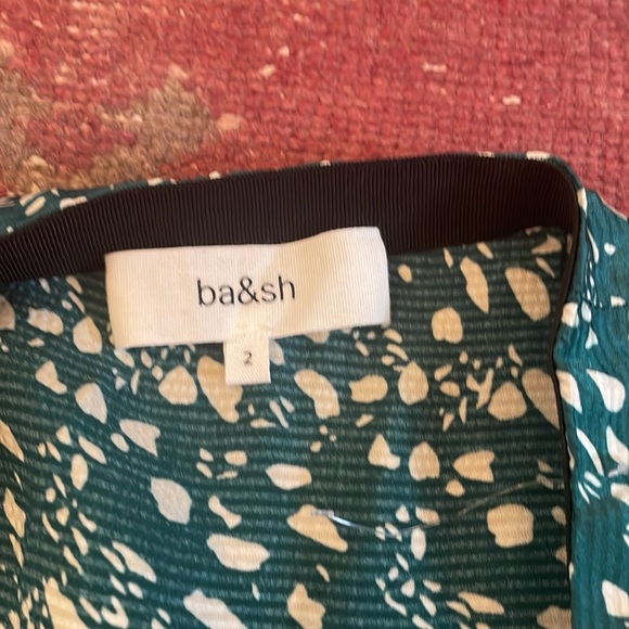 ba&sh Eva green mini skirt size M - Picture 3 of 4